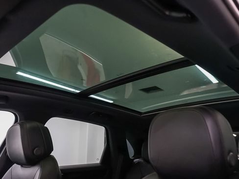 Certified 2023 Porsche Cayenne AWD/4WD image 31