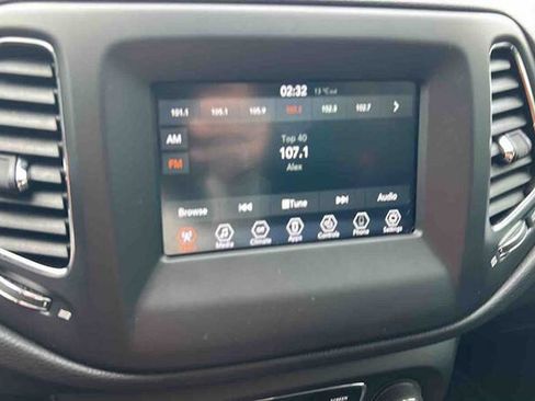 Used 2020 Jeep Compass Sport w/ Cold Weather Group image 19