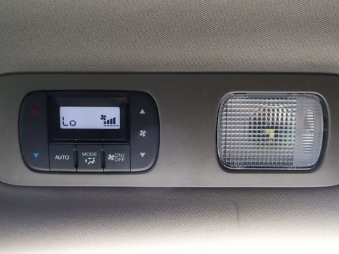 Used 2021 Honda Odyssey EX image 36