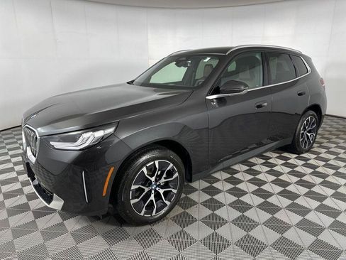 Used 2025 BMW X3 xDrive30i w/ Convenience Package AWD/4WD image 6