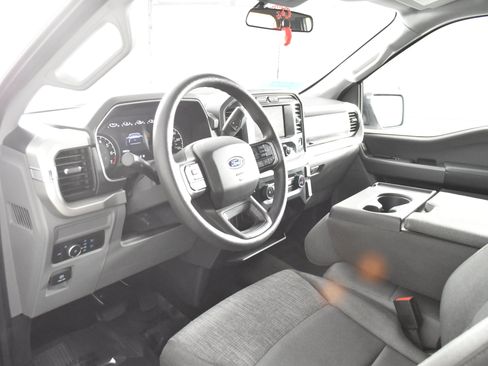 Used 2022 Ford F150 XLT AWD/4WD image 2