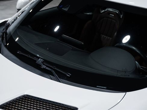 Used 2018 Mercedes-Benz AMG GT C image 17