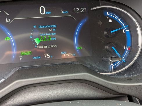 Used 2024 Toyota RAV4 XSE w/ Weather Package image 18