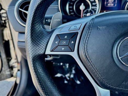 Used 2013 Mercedes-Benz SL 63 AMG image 25
