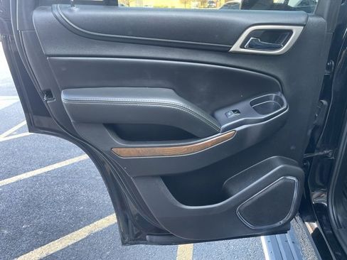 Used 2018 GMC Yukon Denali w/ Denali Ultimate Package image 12