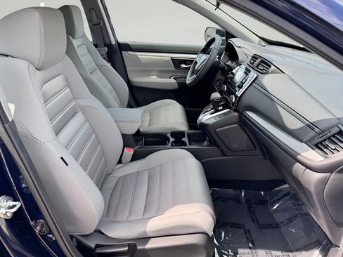 Used 2018 Honda CR-V LX image 30