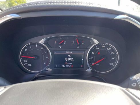 Used 2025 Chevrolet Blazer LT FWD image 21