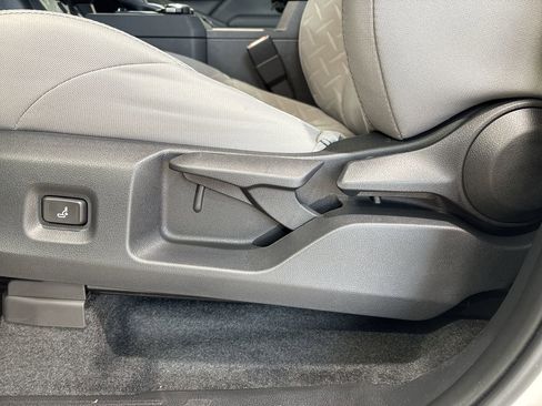 New 2026 Toyota Tacoma SR5 AWD/4WD image 12