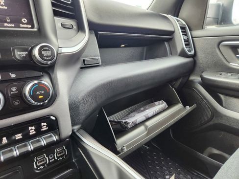 Used 2019 RAM 1500 Big Horn image 15