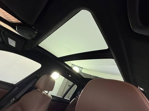 Used 2021 BMW ALPINA XB7 image 14