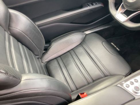 Used 2017 Mercedes-Benz SL 63 AMG AMG SL 63 image 29