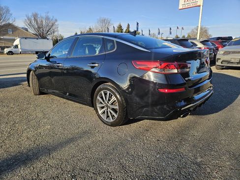 Used 2019 Kia Optima EX image 3