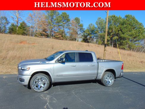 New 2026 RAM 1500 Big Horn AWD/4WD image 3