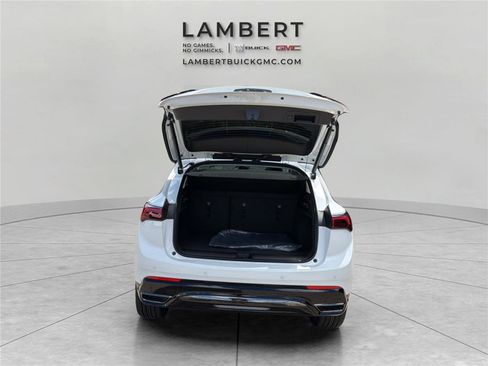 New 2026 Buick Envision Sport Touring AWD/4WD image 9
