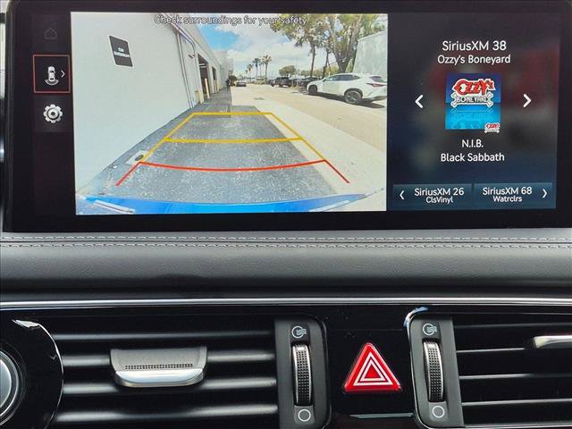 Used 2023 Genesis G70 3.3T RWD image 13