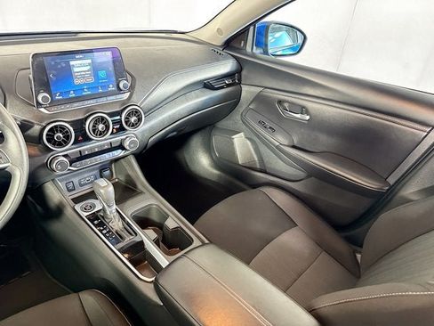 Used 2024 Nissan Sentra SV FWD image 18