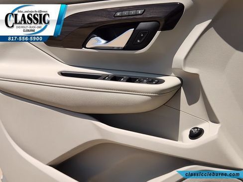 Used 2020 GMC Terrain Denali w/ Denali Premium Package FWD image 24
