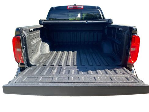 Used 2022 Chevrolet Colorado Z71 AWD/4WD image 13