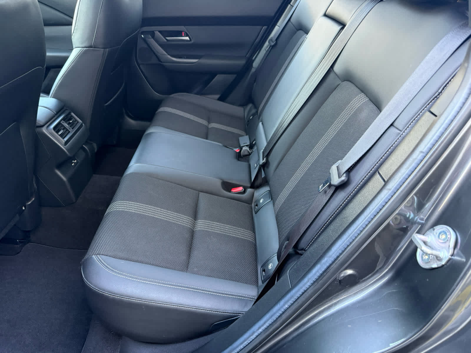 Used 2024 MAZDA CX-50 AWD 2.5 S w/ Cargo Package image 5