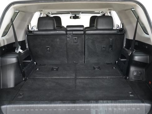 Used 2015 Toyota 4Runner Limited image 40