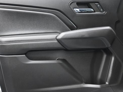 Used 2023 Chevrolet Colorado LT w/ LT Convenience Package image 14