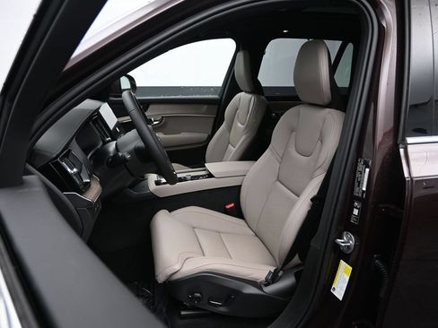 New 2026 Volvo XC90 T8 Ultra w/ Protection Package Premier AWD/4WD image 20