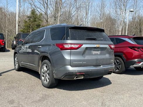 Used 2021 Chevrolet Traverse Premier image 6