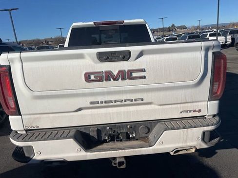 Used 2025 GMC Sierra 1500 AT4 w/ AT4 Preferred Package image 11