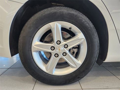 Certified 2024 Chevrolet Malibu LS image 14