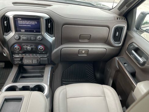 Used 2019 Chevrolet Silverado 1500 RST w/ All-Star Edition AWD/4WD image 5