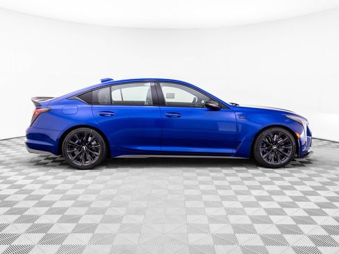 Used 2026 Cadillac CT5 V Blackwing w/ Deep Ocean Appearance Package RWD image 6