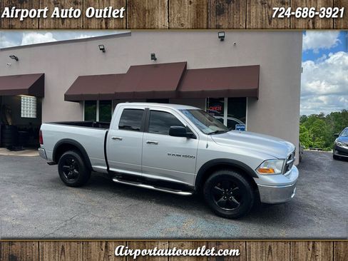 Used 2012 RAM 1500 Classic SLT AWD/4WD image 1