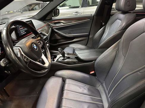 Used 2017 BMW 530i xDrive AWD/4WD image 13