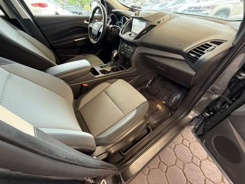 Used 2019 Ford Escape SE AWD/4WD image 21