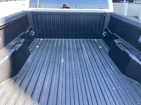 Used 2025 Toyota Tacoma SR5 image 17