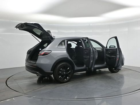 Used 2024 Honda HR-V Sport image 5