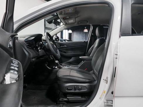 Used 2023 Buick Encore GX Preferred w/ Cold Weather Comfort Package image 27