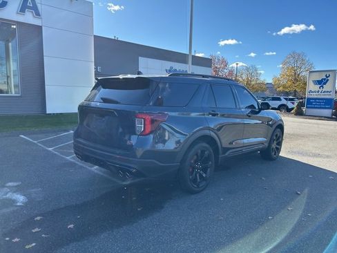 Used 2023 Ford Explorer ST w/ Equipment Group 401A image 7