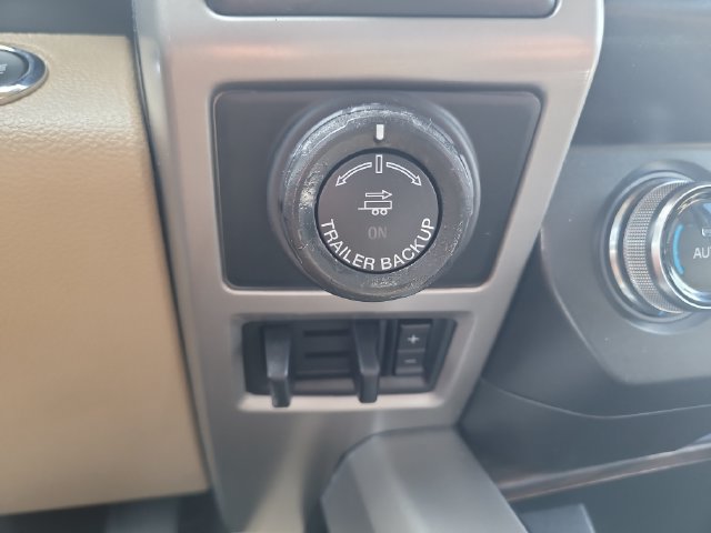 Used 2020 Ford F150 Lariat w/ Equipment Group 502A Luxury AWD/4WD image 30