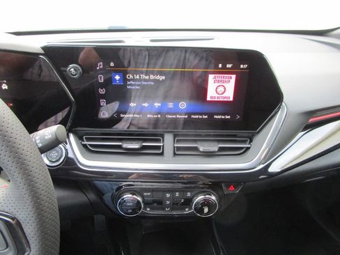New 2026 Chevrolet Trax RS w/ Driver Confidence Package FWD image 27