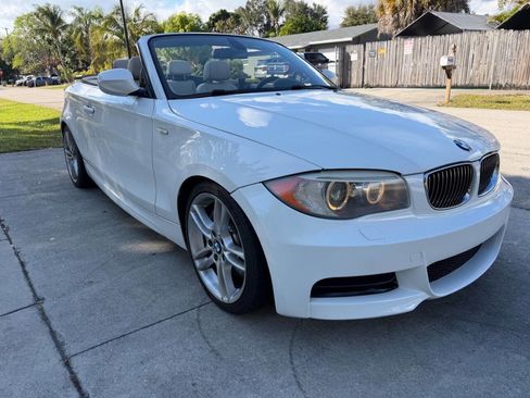 Used 2012 BMW 135i Convertible image 9
