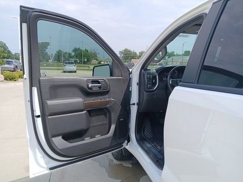 Certified 2021 Chevrolet Silverado 1500 RST w/ All Star Edition Plus AWD/4WD image 10