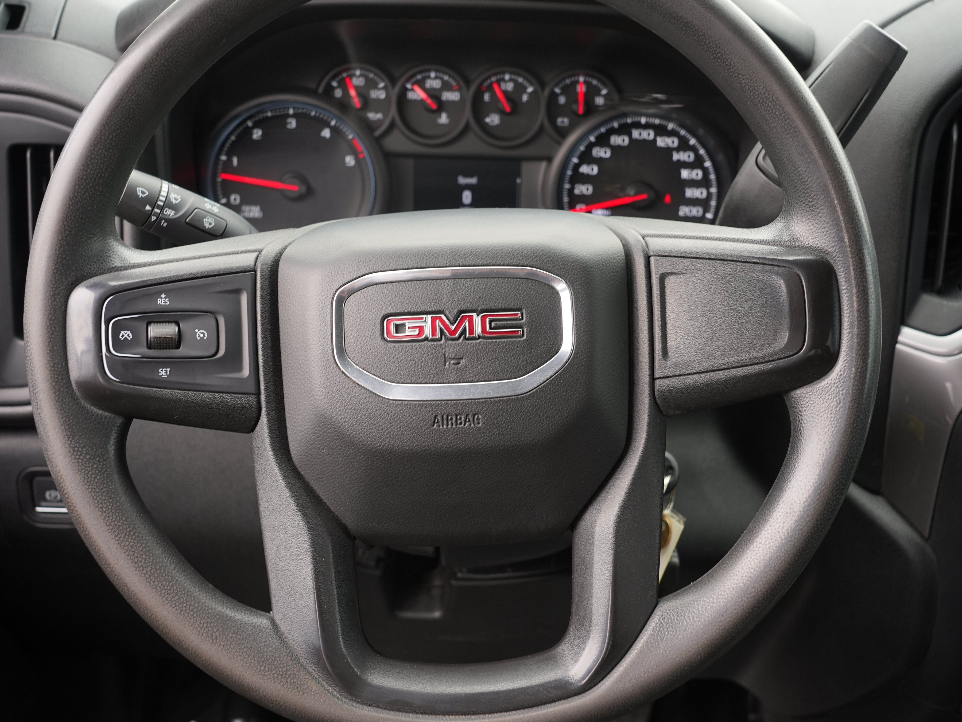 Used 2021 GMC Sierra 2500 4x4 Crew Cab w/ Convenience Package image 25