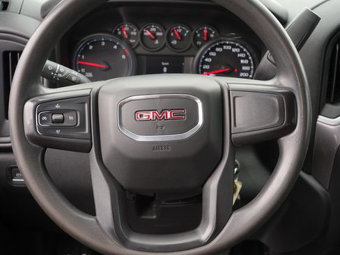 Used 2021 GMC Sierra 2500 4x4 Crew Cab w/ Convenience Package image 25