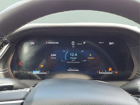 Used 2023 Jeep Grand Cherokee Altitude AWD/4WD image 23