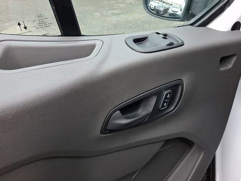 Used 2025 Ford Transit 250 Low Roof w/ Exterior Upgrade Package RWD image 23