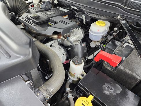 Used 2023 RAM 3500 Laramie image 19