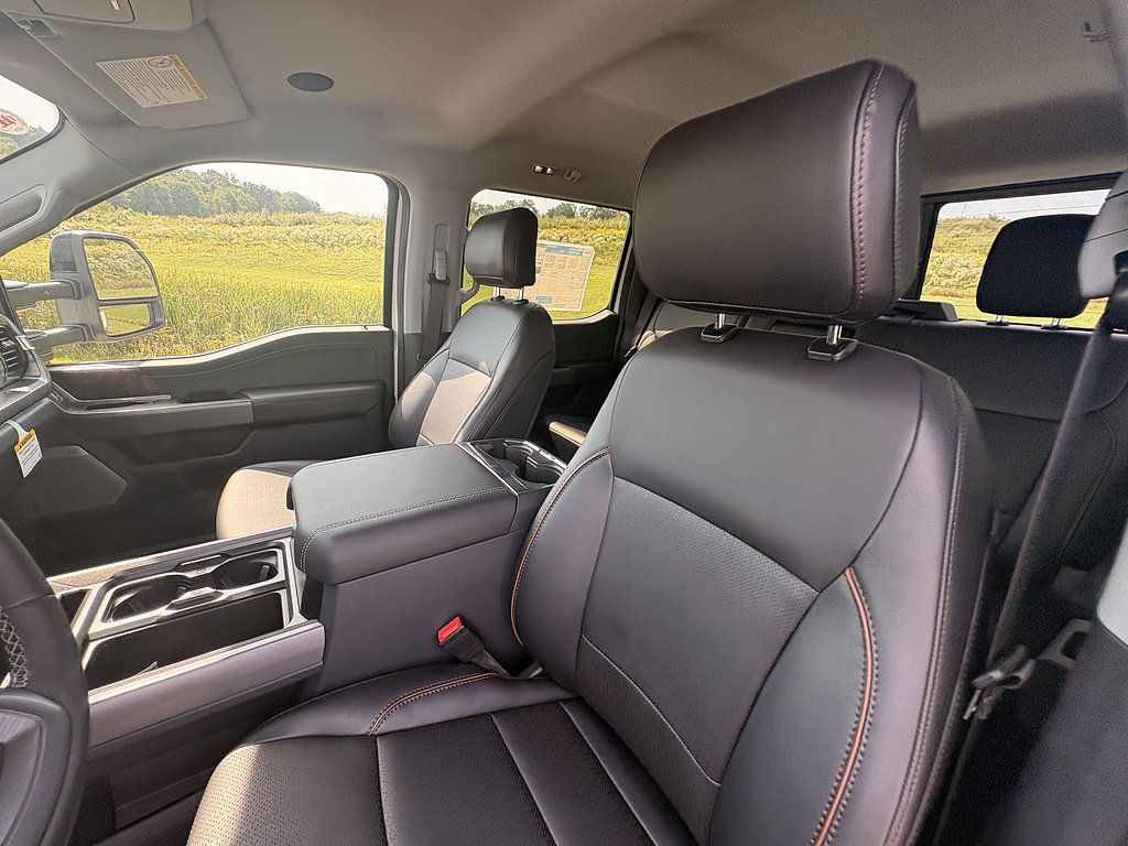 New 2027 Ford F250 Lariat w/ Lariat Ultimate Package AWD/4WD image 30