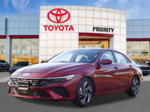 Used 2024 Hyundai Elantra SEL w/ Convenience Package FWD image 1