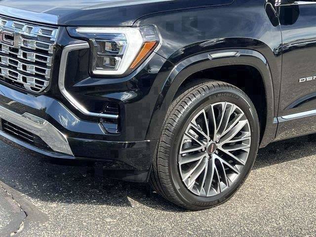 New 2026 GMC Terrain Denali AWD/4WD image 9
